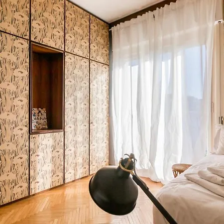 Italianway - Corso Inglesi 608 *